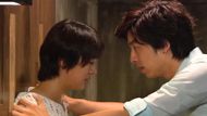 Eun Hye-yoon and Gong Yoo in Coffee Prince | Image via Munhwa Broadcasting Corporation